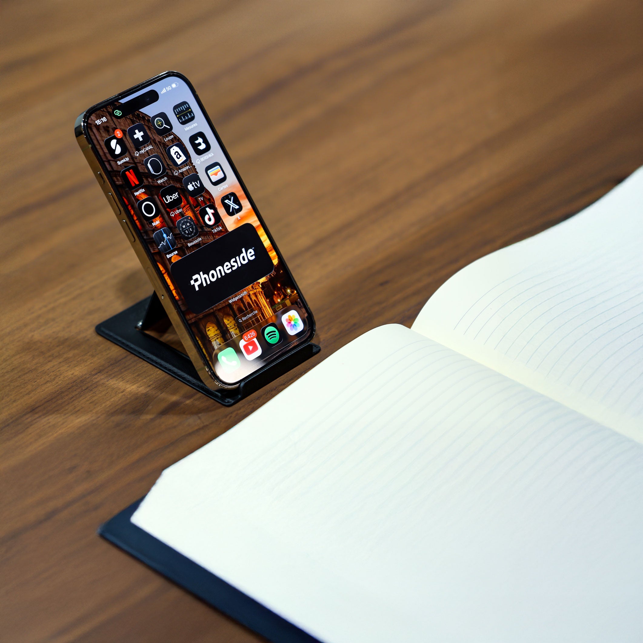 Phoneside Note Mini - Le marque-page qui devient support de téléphone.